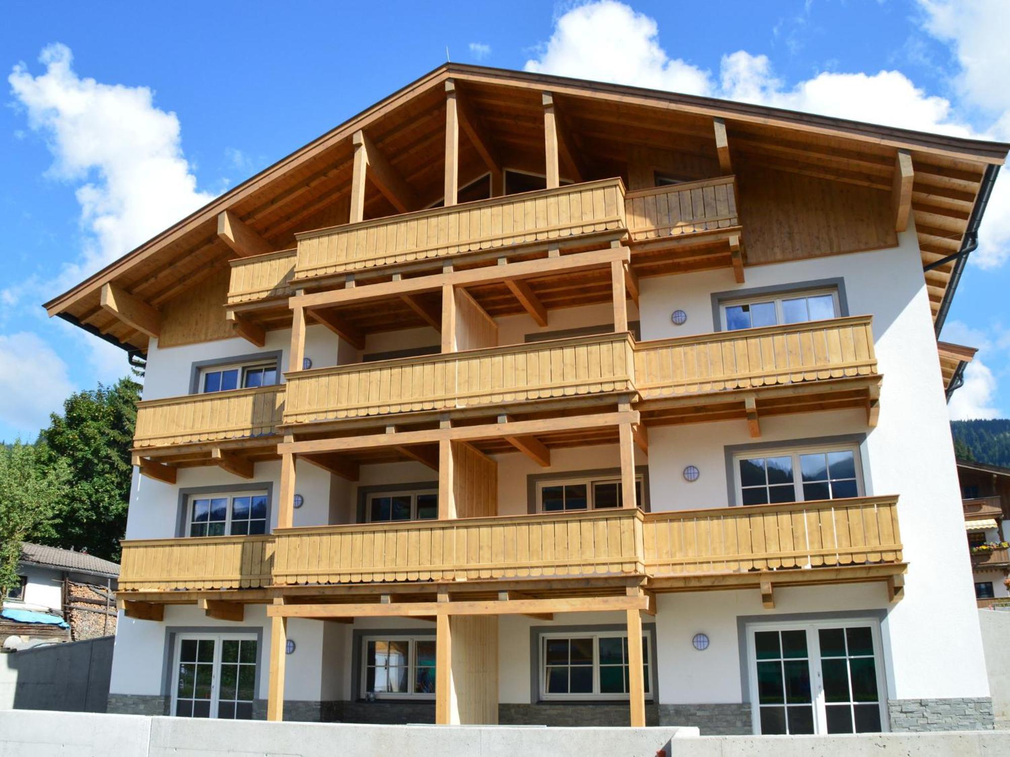 Luxury Penthouse With Balcony Ski Storage Carport Lift Διαμέρισμα Brixen im Thale Εξωτερικό φωτογραφία